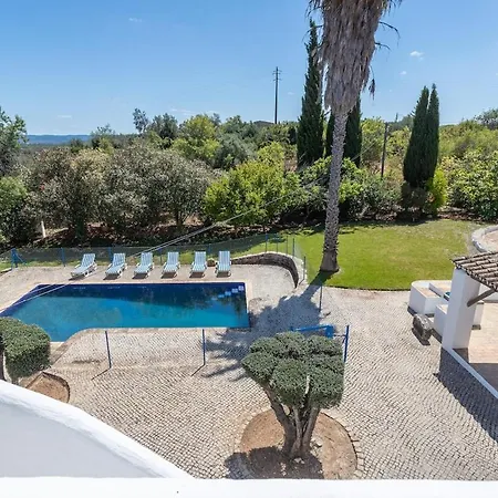 True Local Village Loule