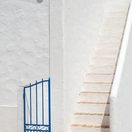 True Local Village Ferienhaus Loulé