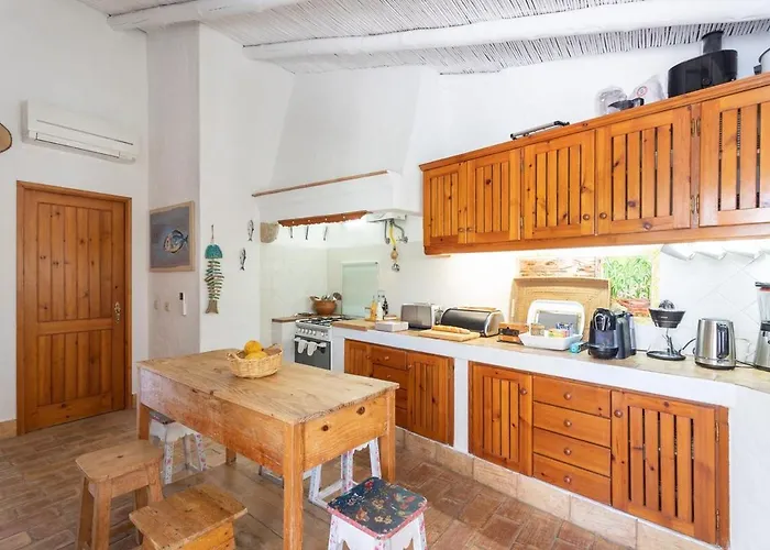 True Local Village Casa vacanze *