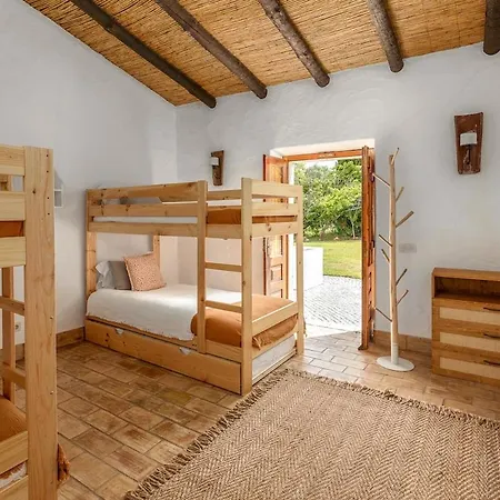 Сasa de vacaciones True Local Village *